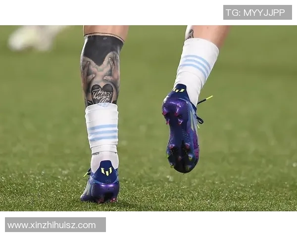 足球明星腿部纹身艺术展示女性魅力与个性风格的完美结合